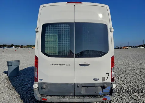 2016 Ford Transit T-250 z USA, uszkodzony, nr VIN 1FTYR2XM2GKB27814